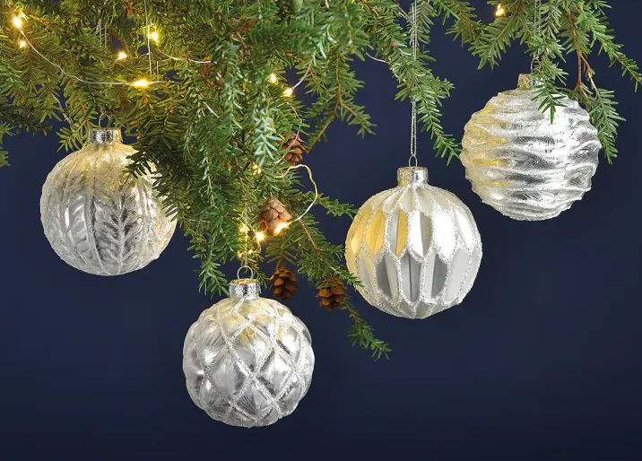 Weihnachtskugel aus Glas Weiß Silber Glitter 8 cm 12er Set - Image 2